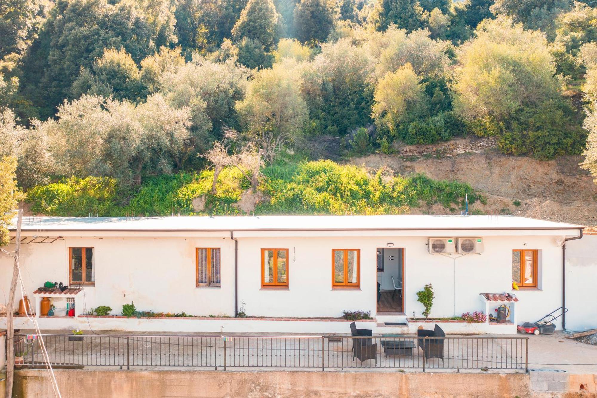 Вилла Casa Jerzu S'Essia De Su Santu Экстерьер фото